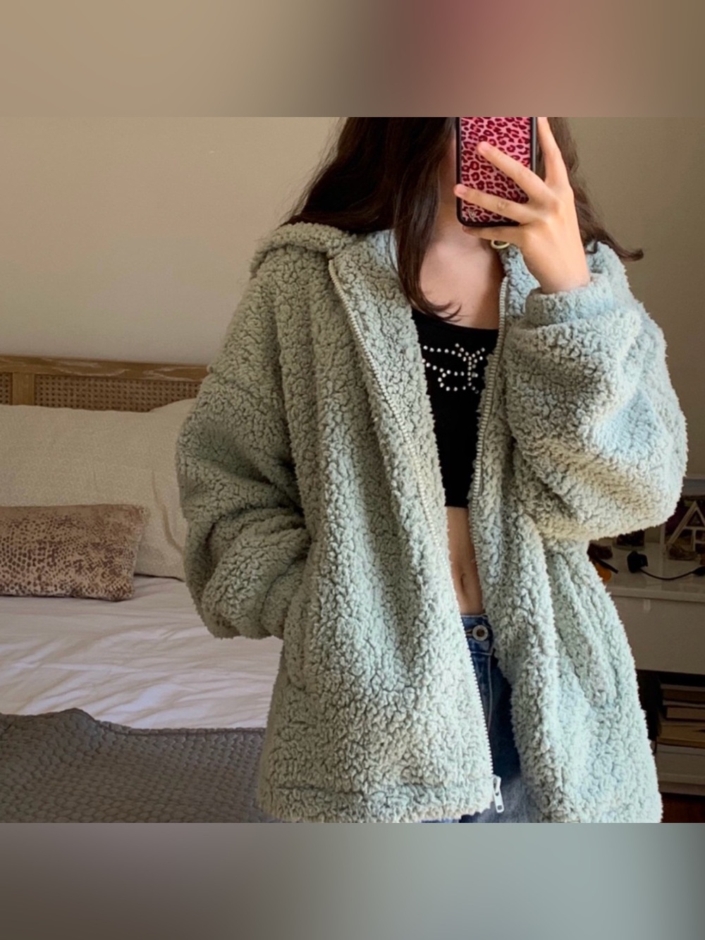 Urban Outfitters Wilma Teddy Jacket - Picture 6 of 7